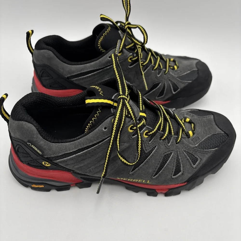 Merrell these capra
